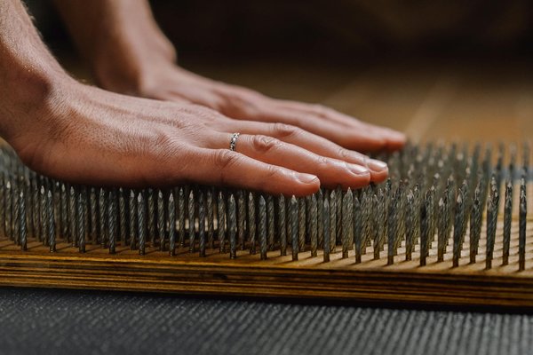 Analyse Approfondie des Solutions Thérapeutiques Innovantes pour les Seniors Atteints de Parkinson